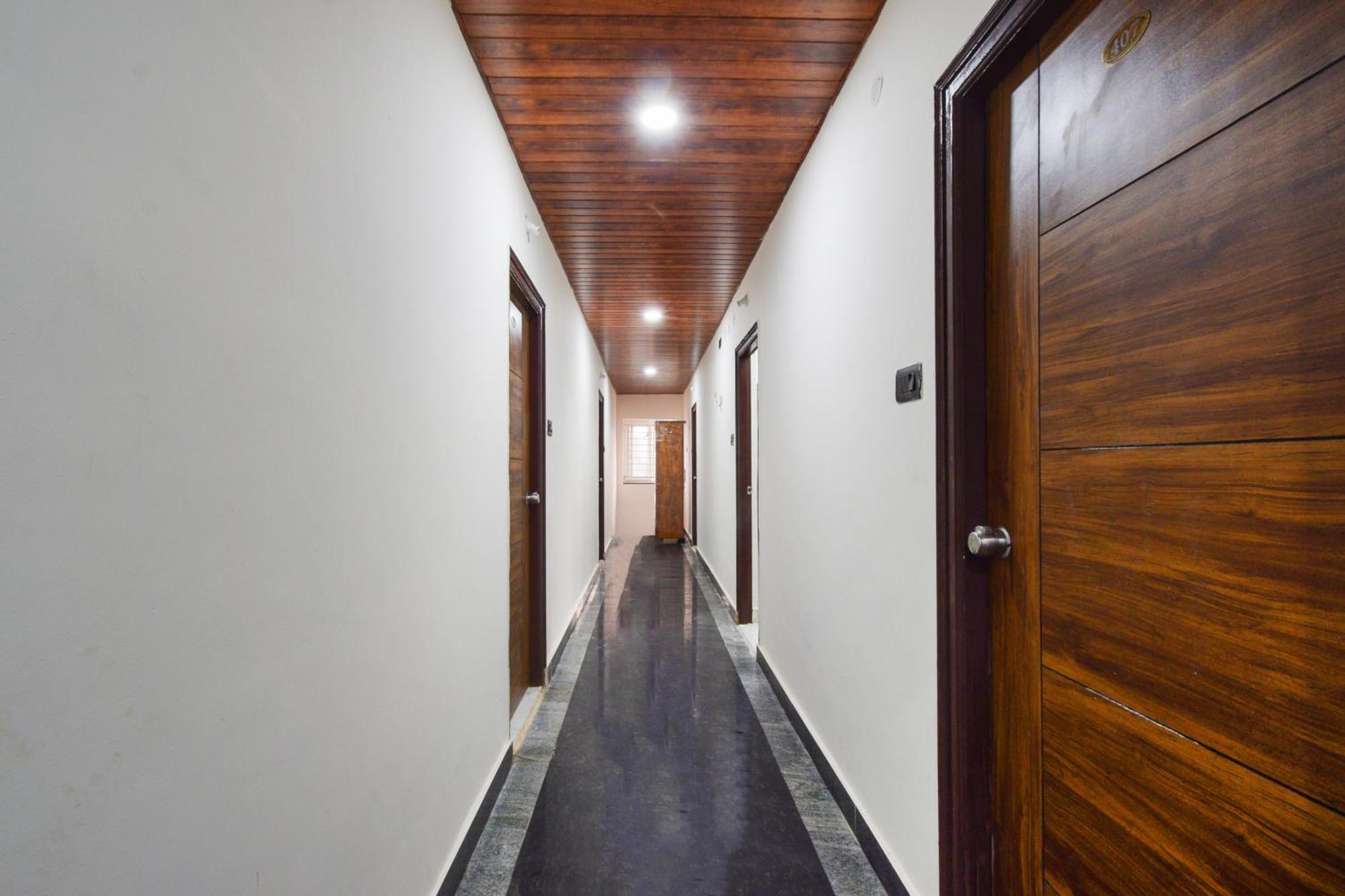 Super Collection O Gachibowli Phase - 1 Near Isb Hotell Eksteriør bilde